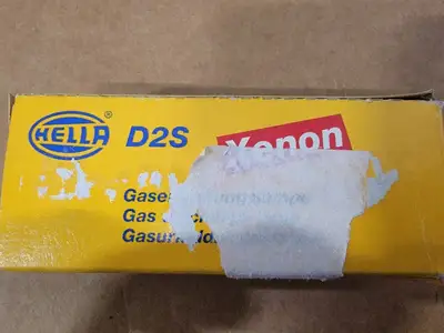 NEW 2014 HELLA 8GS 007 949-101