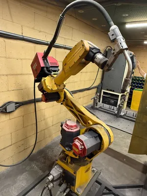2006 FANUC ARC MATE 100IBE Robotic Welders | ListingHippo (20)