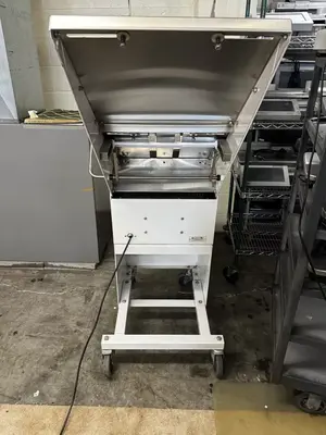 167-0564 Berkel GMB Gravity Feed Bread Slicer with Chute