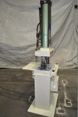 USED 1990 TOX PRESSOTECHNIK MB-50/C15