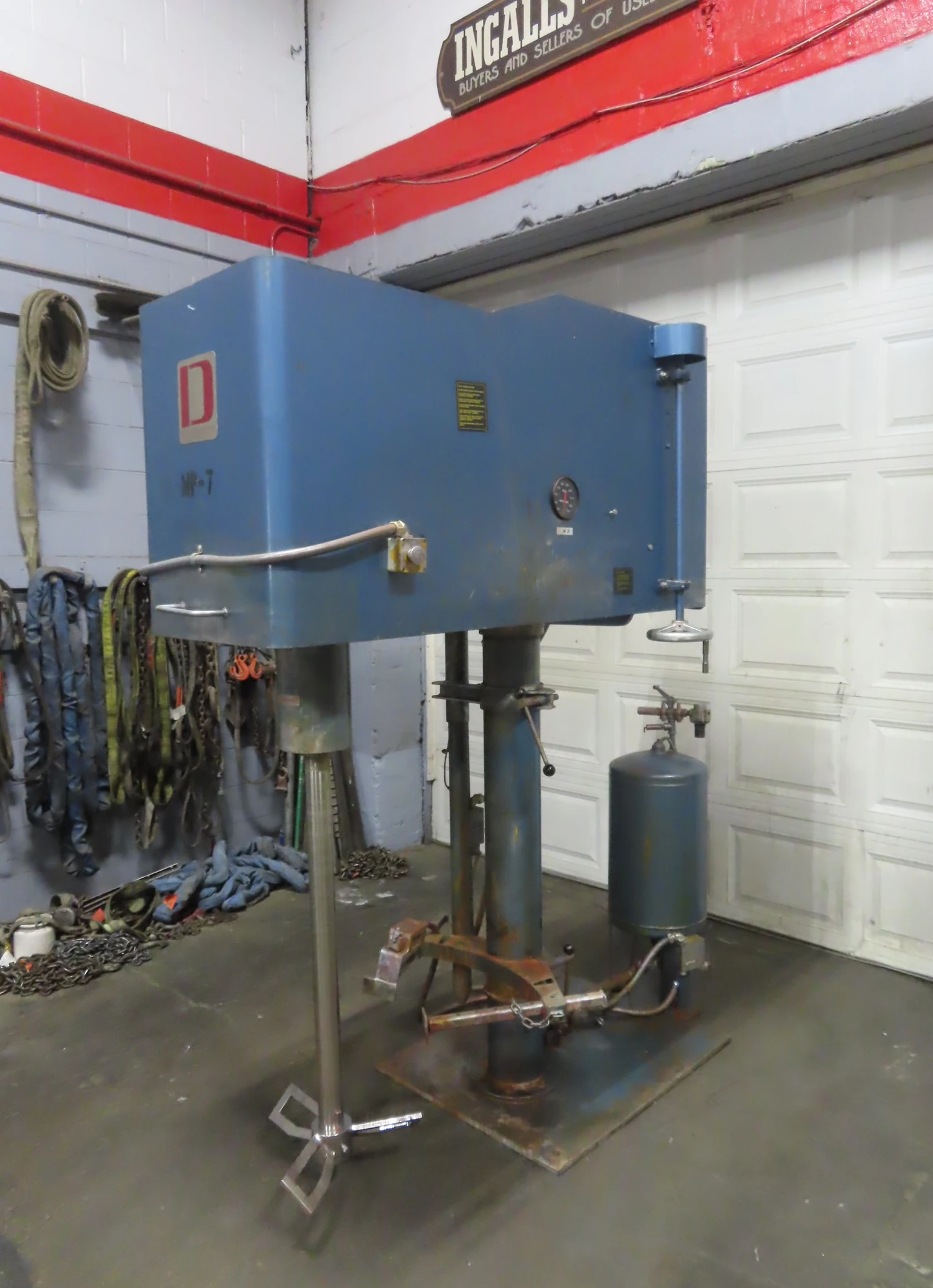 Dantco Bow-Tie Mixer, 15 HP, Variable Speed