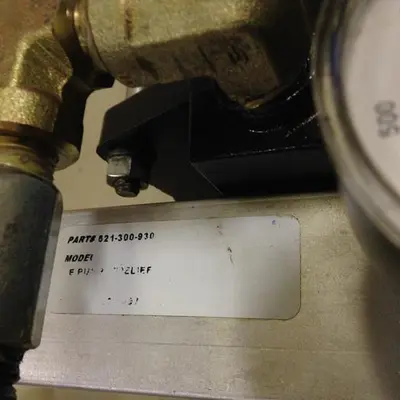 USED LUBRIQUIP TRABON E PUMP W/RESV.