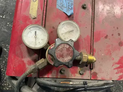 Used LINCOLN ELECTRIC POWER MIG 255 Mig Welders Ohio US | HGR 24 #1333865