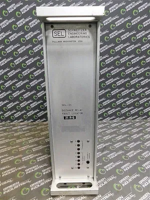 SEL SEL-121-4 Distance Relay Fault Locator 85-200V AC-DC 0.15A 60Hz Used