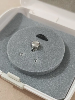 NEW RION PV-90T