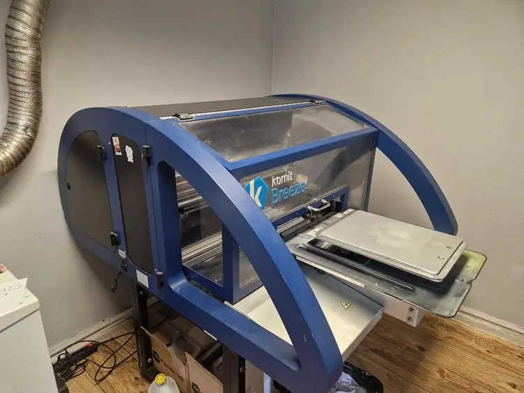 Used KORNIT BREEZE Miscellaneous Printing & Paper Equipment | UCY Industrial GmbH #386581