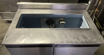 174-0092 Delfield 4048-12 48” Self Contained Pan Rail Prep Cooler