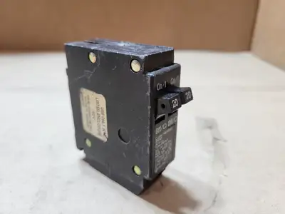 Used CUTLER-HAMMER BR2020 Circuit Breakers British Columbia CA | Lenmark #1488970