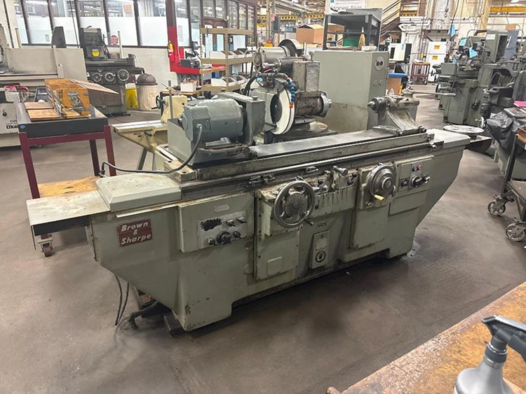 Used 1970 Brown & Sharpe 1440U, SWING, I.D., AUTO INFEED Centerless Grinders New Jersey US | Machinery Values #372015