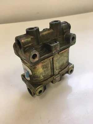 Honeywell Skinner 4way Valve V935LB2050A Fast Shipping! Warranty!!