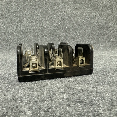 Used Gould Shawmut 60603 Fuse Accessories California US | Davliegogo LLC #1708172