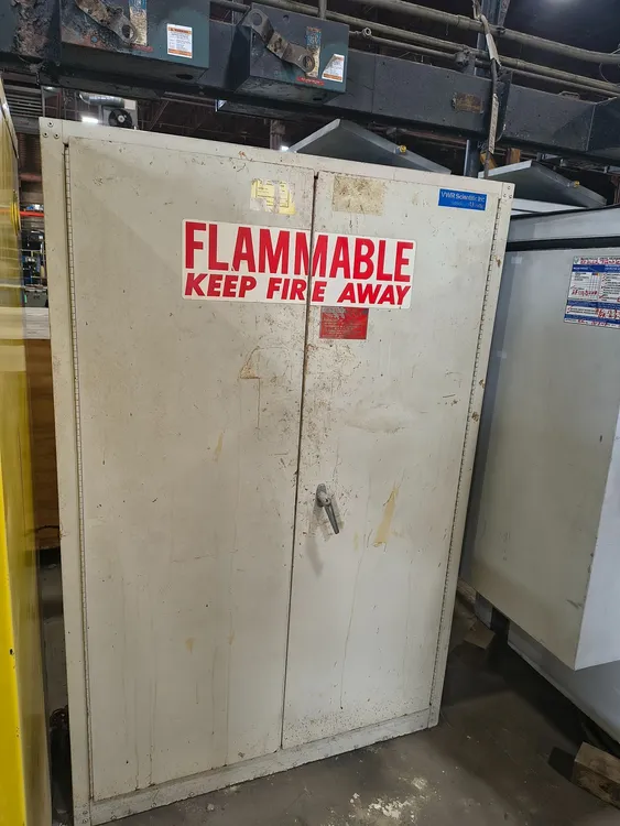 Used EAGLE BEI-47 Biological Safety Cabinets South Carolina US | ESS Industrial Equipment Sales #1253351
