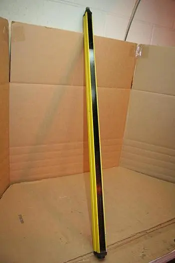 Used ALLEN BRADLEY 442LRA41214CBCD Light Curtains & Grids Michigan US | Ideal Machinery #571522