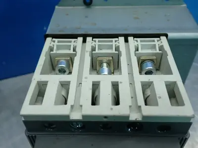 Used ABB TMAXT2H100 Circuit Breakers Ohio US | HGR 24 #981307
