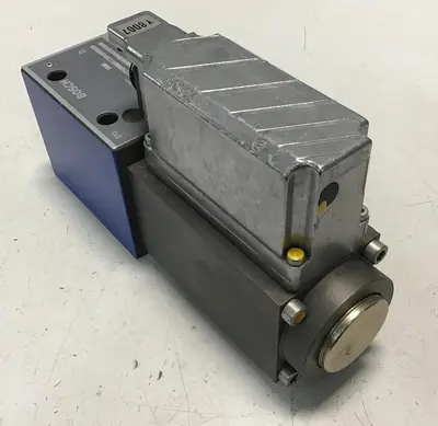 USED BOSCH 0 811 404 753