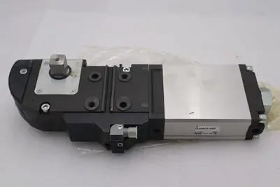 SMC CKZ2N63TF-90DP, POWER CLAMP CYLINDER, BORE SIZE: 63MM, NEW STOCK 1031A