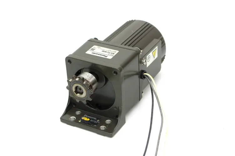 Used PANASONIC M7RX15G4L Motors (misc) | Industrial Parts R Us Inc. #359565