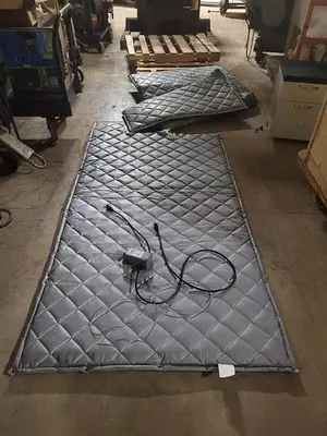 USED CHR 13' X 4'