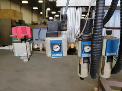 Pneumatic Aluminum Punching Machine 120 V 1-ph
