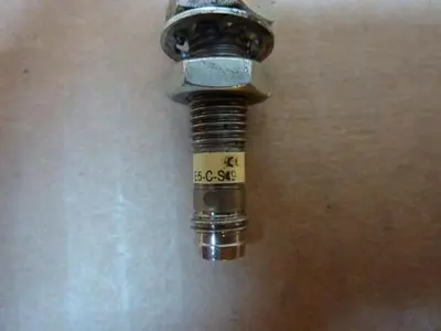 USED BALLUFF BES 516-324-G-E5-C-S49