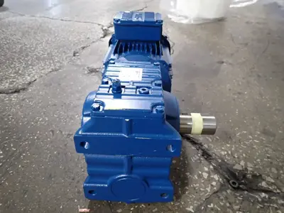 Sew-eurodrive 1.5 Hp Gear Drive