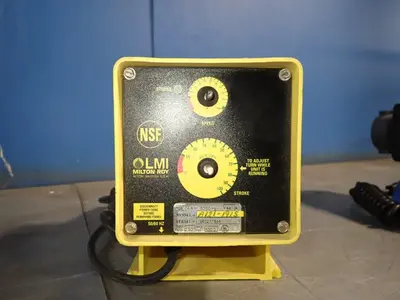 USED LMI MILTON ROY B1211915