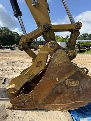 Used 2025 CATERPILLAR 320 Excavators Texas US | Proxy Equipment #1388890