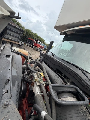 Used 2021 INTERNATIONAL SHOWHAULER CUSTOM 4X4 Campers, Caravans, Motorhomes Michigan US | Miedema Asset Management Group #1580270