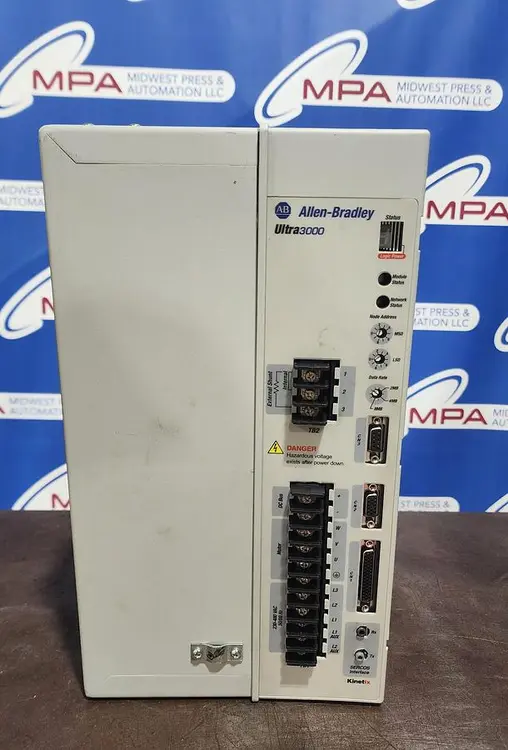 Used ALLEN-BRADLEY 2098-DSD-HV220-SE Servo Drives Michigan US | Midwest Press and Automation #1232122