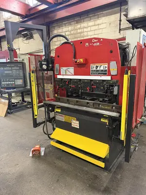 Used 1998 AMADA RG-35S Press Brakes Ontario CA | Trader Machinery Inc #1310790