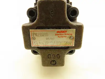 Used HUSKY HYDROLUX MOOG _UNKNOWN_ Valves/Fittings | Arrow Industrial #622605