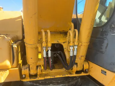 Used 2005 JOHN DEERE 200C LC Crawler Excavators Michigan US | Miedema Asset Management Group #1444936