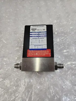 TYLAN 2900 SERIES MASS FLOW FC-2900V RANGE: 500 FCCM