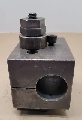 2IN BORING BAR HOLDER: HEIGHT 6-1/2”, WIDTH 4”, LENGTH 5-3/8”, BORE 2”