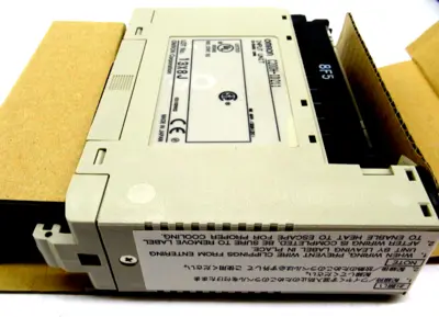 NEW OMRON C200H-ID211 INPUT MODULE C200HID211