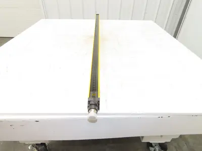 Sick C40E-1203DB200 C4000 Series Safety Light Curtain Sender 1200mm 21ms 24vdc