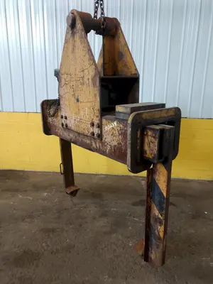 35,000 LB 17.5 TON X 18" TO 76" X 60"  OD BRADLEY CRANE MOTORIZED COIL GRAB: STOCK : STOCK 13234