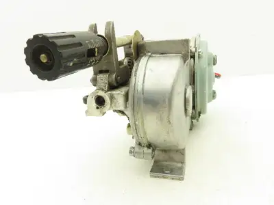 Yaskawa Electric PMEE-12CBB Welder Wire Motor Feeder 24VDC No Wire Guide
