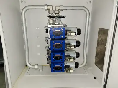 USED REXON 4WE 10 Y33/CG24N9K4