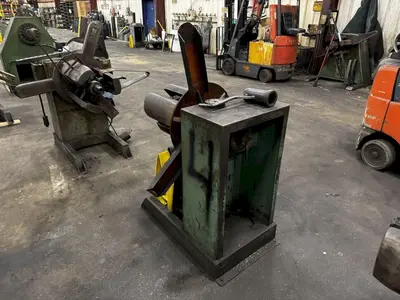 2500 LB X 18" AMERICAN MODEL #60 PULL OFF COIL REEL UNCOILER: YOBRO #23919