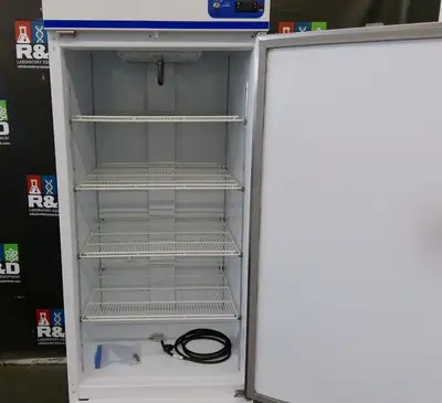 Fisherbrand Isotemp GTFBG30RPSA 4°C Laboratory Refrigerator 27Cf (2020) TESTED