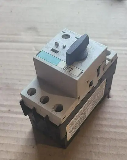 Used SIEMENS 3RV1021-4AA10 Misc Electrical & Power Parts Wisconsin US | Lemke Machinery Sales #313369