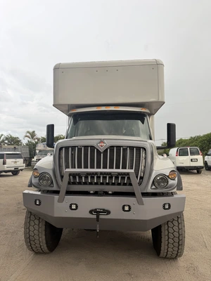 Used 2021 INTERNATIONAL SHOWHAULER CUSTOM 4X4 Campers, Caravans, Motorhomes Michigan US | Miedema Asset Management Group #1580270