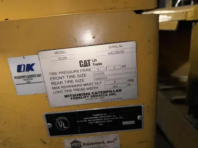 CATERPILLAR EC25K, 5,000 LB. 48 VOLT ELECTRIC FORKLIFTS W/CASCADE SHEET-SAV PUSH/PULL EXTENSION FORK ACCESSORY