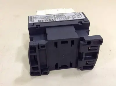USED TELEMECANIQUE LC1D09