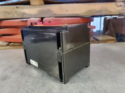 NEW CROUSE-HINDS GHG2632301L0002