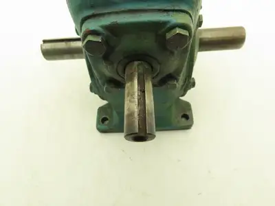 Sterling ST 2605 B Gearbox 5:1 Reducer 3.33Hp 350 RPM Dual Shaft Output