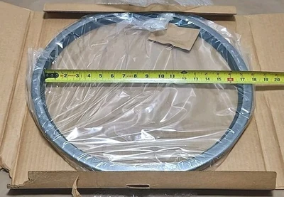NEW SKF 1693502