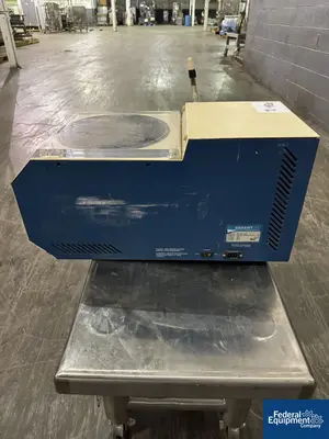 USED Savant Universal Savant Speedvac Centrifuge