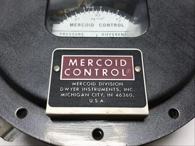Mercoid Control PGW-153-P2 Gas Pressure/Differential Pressure Switch 120/240C AC/DC